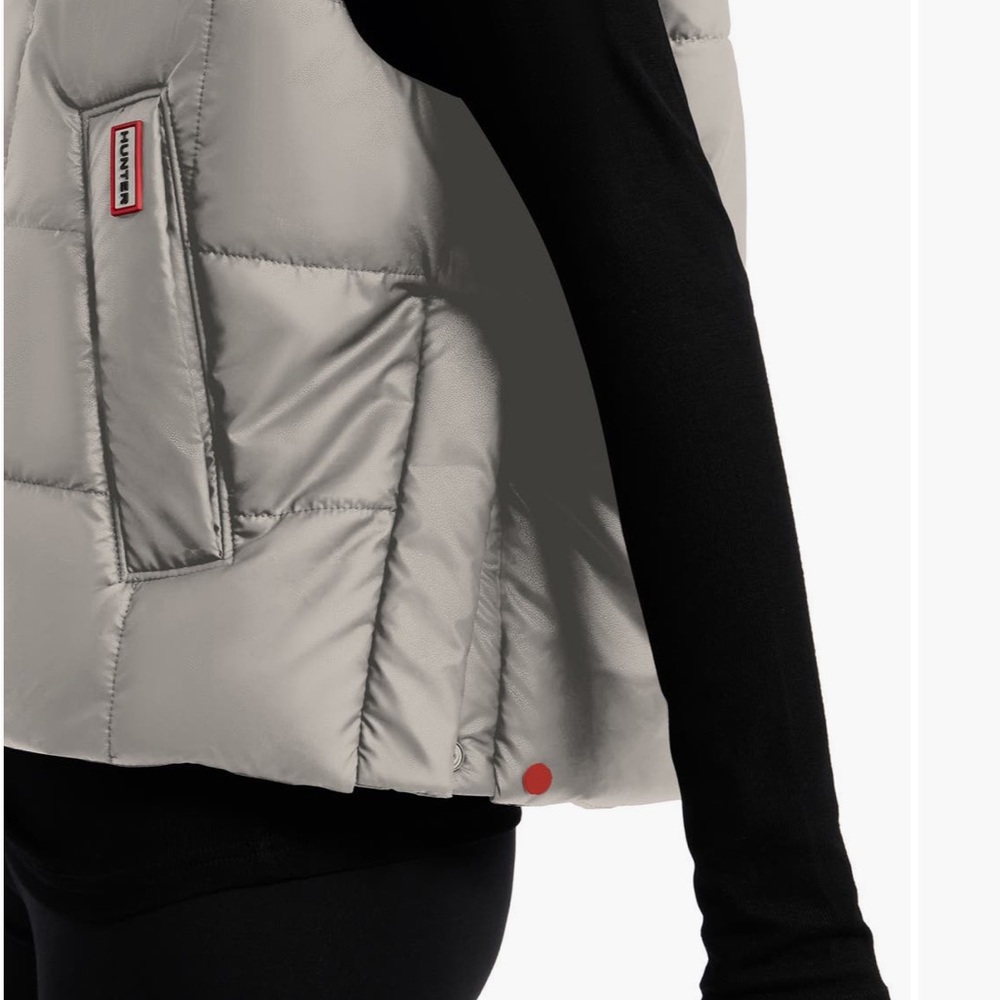 Hunter Puffer Hooded Vest size small - Picture 3 of 16